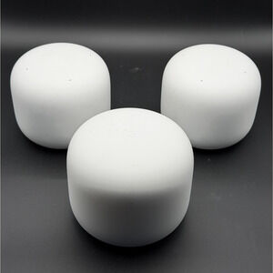 Google Nest WiFi Dual Band AC2200 H2D Router and 2 Smart Speaker Extenders H2E